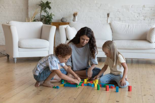 garde d'enfant à domicile nounou