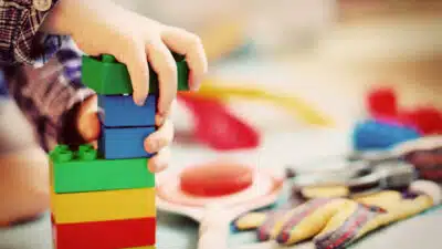 La méthode Montessori : un apprentissage respectueux de l'enfant